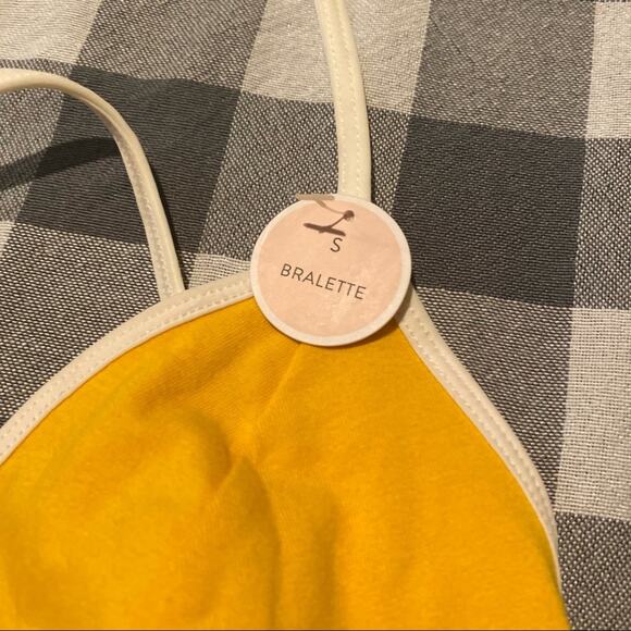 NWT Forever 21 Yellow & White Piping Wirefree Bralette Women's Size Small - Picture 3 of 9